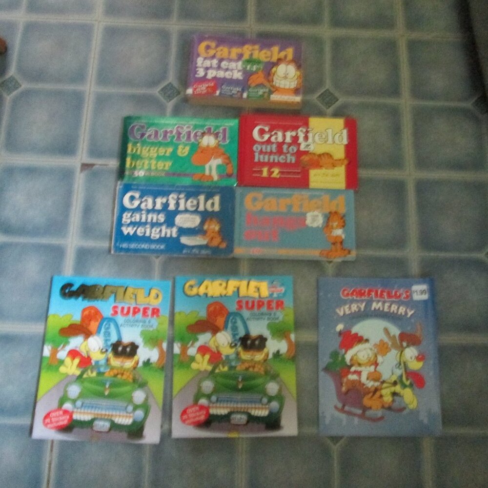 Lot of 8 Garfield Books